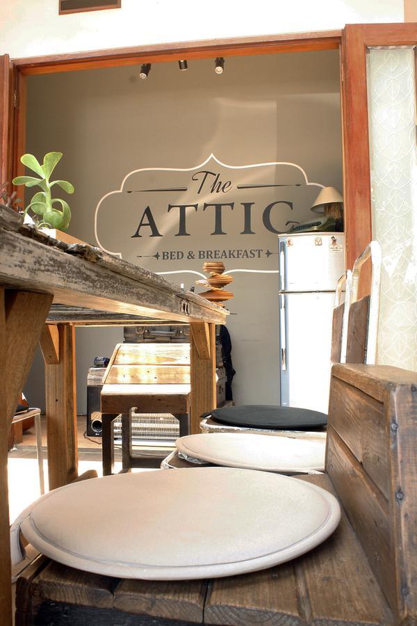 The Attic Bed & Breakfast Bandung Exterior foto
